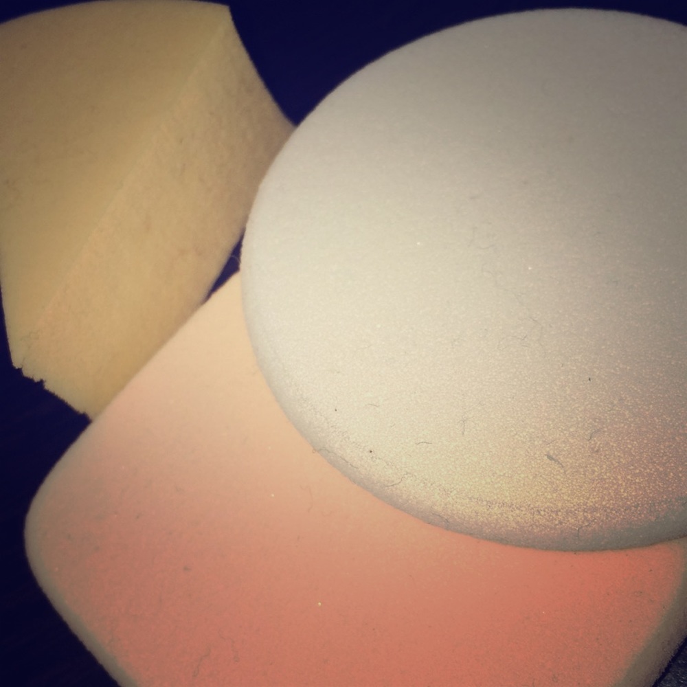 Makeup sponge bundle✨